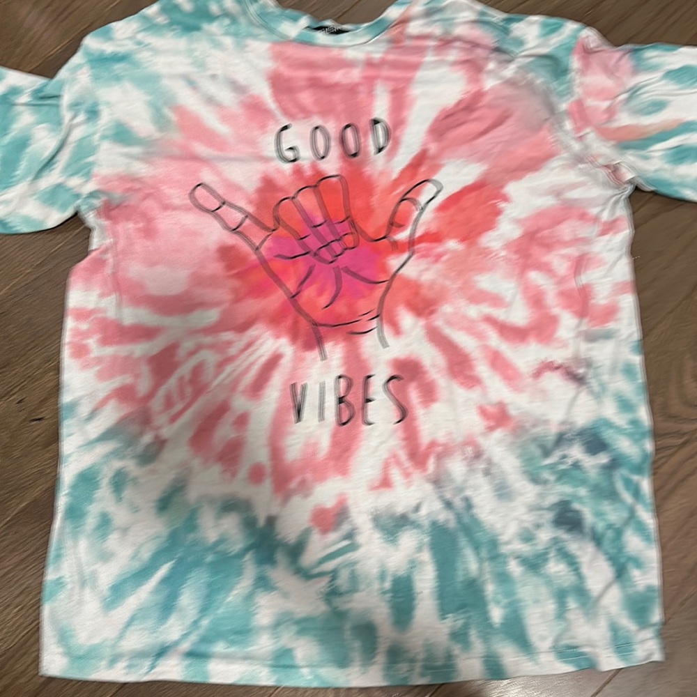 Women tie dye over sized tee